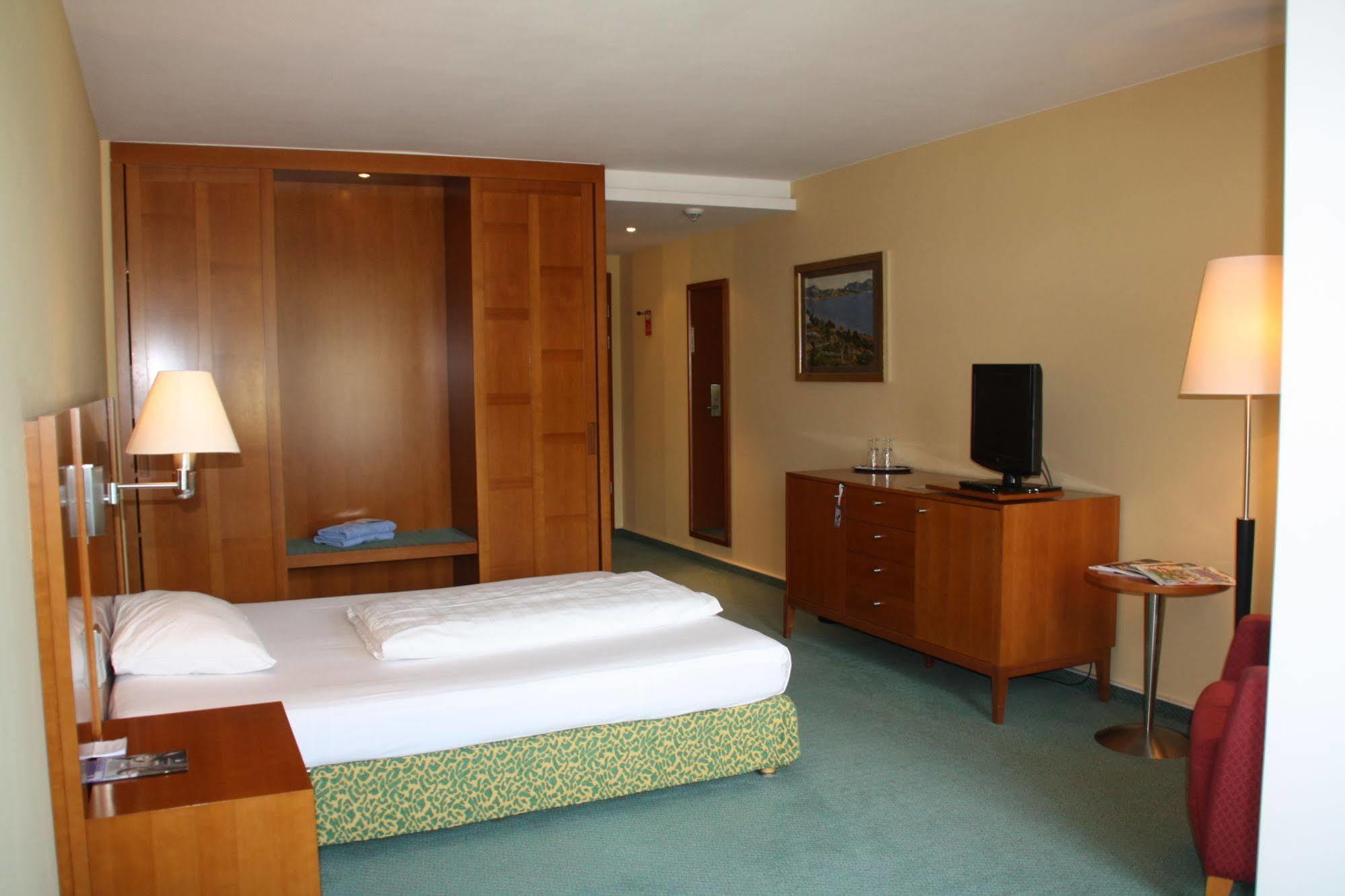 Hotel Residence Starnberger See Feldafing Exterior photo
